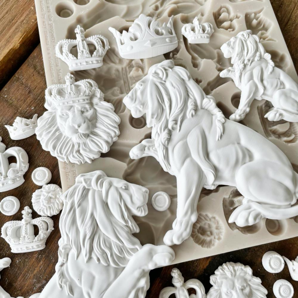 Prima Moulds - Regal Lions